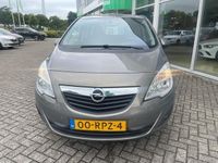 tweedehands Opel Meriva 1.4 Turbo Edition, Airco, PDC, Trekhaak