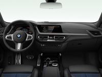 tweedehands BMW 118 1-SERIE i | M-Sport | 18'' | HiFi | Comf. Acc. | Getint glas | Automaat | Draadloos laden | Buitenspiegels elektrisch inklapbaar | Dimmende binnenspiegel