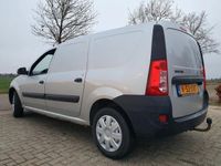 tweedehands Dacia Logan 1.6i Benzine met Trekhaak en Slechts 59000 km !