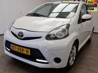 Occasion Toyota Aygo 68 PK (50 kW) 2012 Wit Hatchback