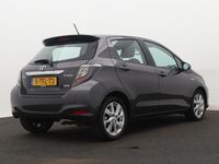 tweedehands Toyota Yaris Hybrid 1.5 Hybrid Dynamic | Navigatie | Half Leder |