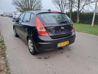 tweedehands Hyundai i30 1.6i Dynamic