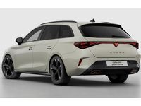 Nieuw Cupra Leon 2025 Taiga grey Stationwagen