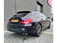 tweedehands Mercedes CLA180 Shooting Brake d Prestige Leder Trekhaak Camera Navi 127000