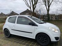 tweedehands Renault Twingo 1.2 Acces Bluetooth Audio | Car kit