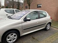 tweedehands Peugeot 206 1.4 Gentry