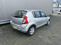 tweedehands Dacia Sandero 1.6 Lauréate 5Drs Nw APK Airco --Inruil Mogelijk--