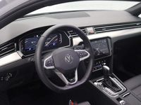 tweedehands VW Passat Variant Variant R-Line Business + 1.5 TSI 150pk DSG Automaat Panoramadak, LED matrix koplampen, Navigatie, Adaptive cruise control, Lederen bekleding, Achteruitrijcamera