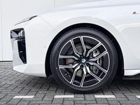 Occasion BMW i7 M Sport 334 kW (455 PK) 2025 Mineralweiss metallic (a96) (wit metallic) Sedan