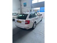 Occasion Skoda Octavia Business Line 116 PK (85 kW) 2019 Wit Stationwagen