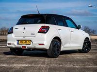 Occasion Suzuki Swift 83 PK (61 kW) 2024 Wit Hatchback