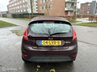 Occasion Ford Fiesta Limited 60 PK (44 kW) 2010 Paars Hatchback
