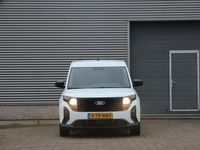 Occasion Ford Transit Trend 2024 Wit (metallic) Hatchback