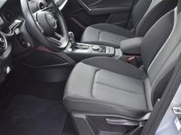 tweedehands Audi Q2 1.0 TFSI Limited Automaat / Airco / 18" LM / Parke