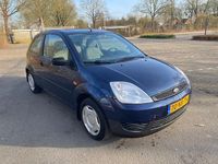 Occasion Ford Fiesta Celebration 2003 Blauw (parellak) Hatchback