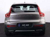 tweedehands Volvo XC40 T4 Inscription - Intellisafe Assist/Surround - Climate Control - Lederen bekleding - Verwarmbare voorstoelen - 18" LMV - Trekhaak semi elektrisch inklapbaar