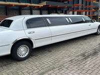 tweedehands Lincoln Town Car 4.6 SIGNATURE LIMOSINE MET EXTREEM GELUID!!