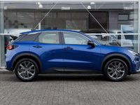 Occasion Lexus LBX 136 PK (100 kW) 2024 Blauw (metallic) SUV