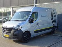 tweedehands Renault Master T35 2.3 dCi 150PK L2H2 Energy Work Edition Airco Navi PDC v+a Camera Trekhaak Betimmering SideBars BlueTooth Cruise