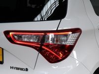 tweedehands Toyota Yaris 1.5 Hybrid Dynamic Trekhaak, Carplay, Android-auto