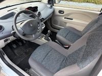 Occasion Renault Twingo Authentique 59 PK (43 kW) 2008 Wit Hatchback