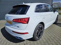 tweedehands Audi Q5 55 TFSI e quattro S Line Plug In Hybrid 367pk PHEV | Panodak | Massage | Virtual Cockpit | Camera | Sportstoelen Verwarmd | Apple Carplay | Stuurverwarming |