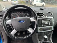 tweedehands Ford Focus 1.6-16V First Edition - AIRCO - TREKHAAK - NWE APK