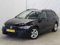 tweedehands VW Golf VIII variant 1.0 TSI 110pk Life Navigatie Clima Pdc Acc 143