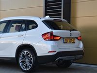 tweedehands BMW X1 sDrive20i Executive * Navigatie Professional * Led