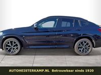 Occasion BMW X4 M Sport 190 PK (139 kW) 2024 Zwart SUV