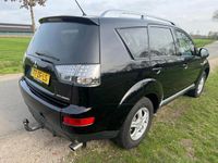 tweedehands Mitsubishi Outlander 2.4 Intro Edition 2WD 170PK met navigatie en trekh