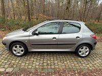 Occasion Peugeot 206 75 PK (55 kW) 2001 Grijs (metallic) Hatchback