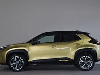 Occasion Toyota Yaris Cross Executive 116 PK (85 kW) 2022 Geel (metallic) SUV