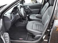 tweedehands Dacia Duster 1.2 TCe 4x2 Prestige Leder interieur Trekhaak Crui