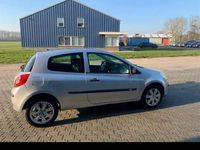 tweedehands Renault Clio 1.4-16V Expression