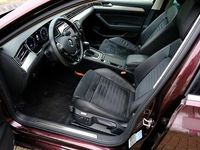 Occasion VW Passat 120 PK (88 kW) 2017 Rood Sedan