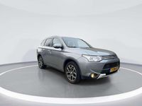 Occasion Mitsubishi Outlander P-HEV Edition 203 PK (149 kW) 2015 Grijs SUV