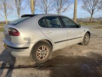 tweedehands Seat Leon 1.6-16V Stella