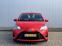 Occasion Toyota Yaris Active 74 PK (54 kW) 2020 Rood Hatchback