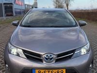 Occasion Toyota Auris Hybrid 136 PK (100 kW) 2014 Brons Sedan