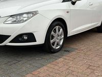 Occasion Seat Ibiza ST Ecomotive 75 PK (55 kW) 2011 Wit (metallic) Stationwagen