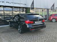 tweedehands BMW 330 330 3-serie Touring d xDrive M Shadow High Executiv