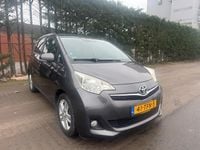 Occasion Toyota Verso-S 99 PK (72 kW) 2012 Grijs MPV