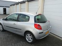 tweedehands Renault Clio 1.2-16V Team Spirit