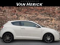 tweedehands Alfa Romeo MiTo 1.4 T Distinctive Automaat 135PK | Cruise | Leder