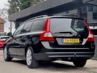 tweedehands Volvo V70 2.0i ESTATE LEDER-DESIGN INT STOELVERW AIRCO CRUSE