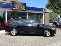 tweedehands Volvo V60 1.6 T3 Kinetic | Navi | Cruise | Trekhaak