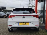 tweedehands Seat Leon 1.0 eTSI Style Business Intense DSG AUTOMAAT / NIEUW UIT VOORRAAD LEVERBAAR