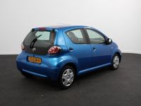 Occasion Toyota Aygo Comfort 68 PK (50 kW) 2012 Blauw Hatchback