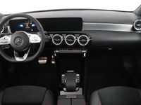 tweedehands Mercedes A180 AMG Line | Panorama - Schuifdak | Sfeerverlichting